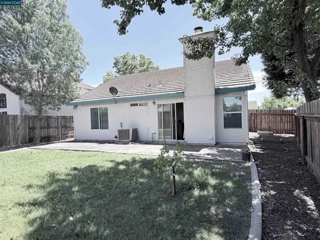 8551 Summer Knoll Way, Elk Grove, California 95624