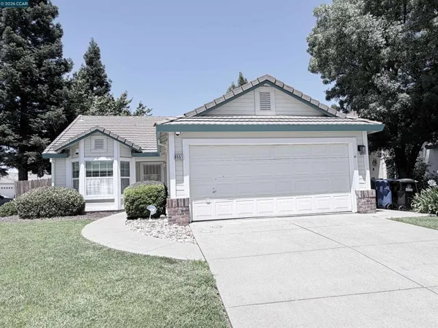 8551 Summer Knoll Way, Elk Grove, California 95624