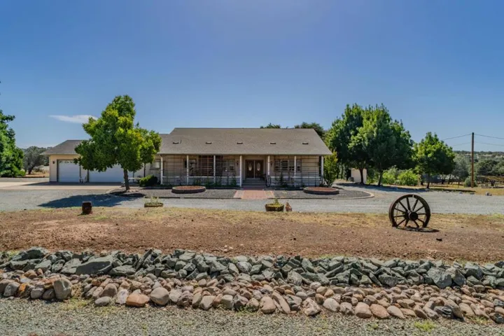 11 Duck Creek Court, Valley Springs, California 95252