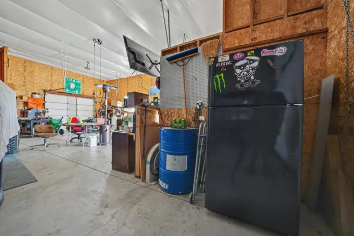 11 Duck Creek Court, Valley Springs, California 95252
