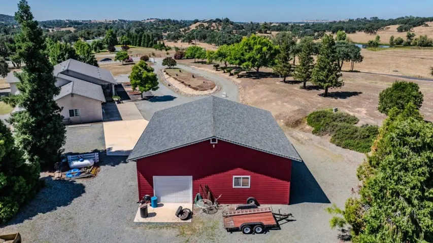 11 Duck Creek Court, Valley Springs, California 95252