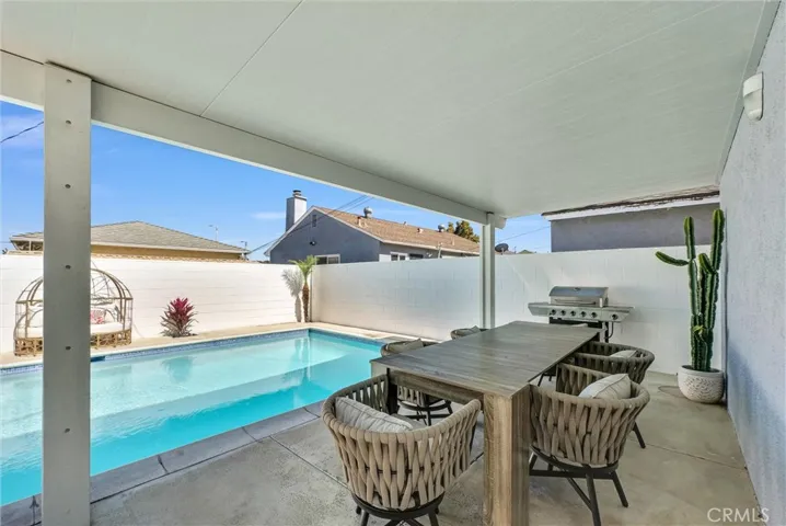 2628 Deerford, Lakewood, California 90712