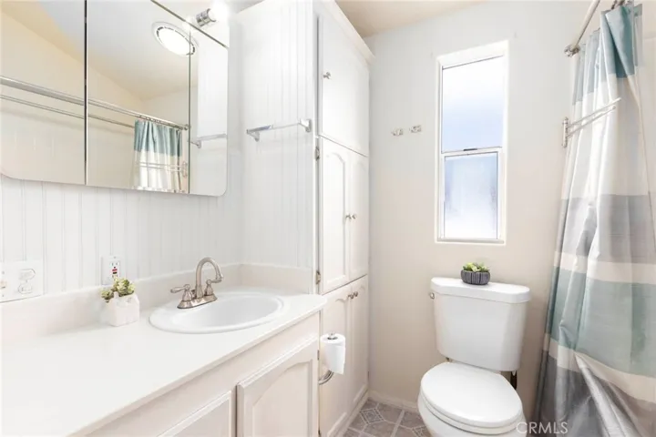 1295 S Cawston Avenue 416, Hemet, California 92545