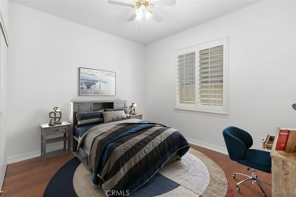 Bedroom virtually staged