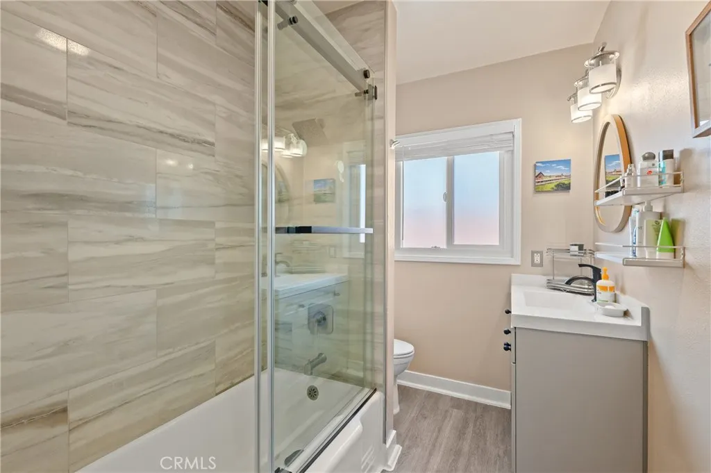 1955 bathroom 2