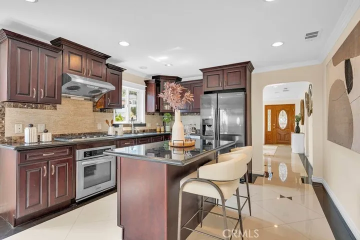 425 W Graves Ave, Monterey Park, California 91754