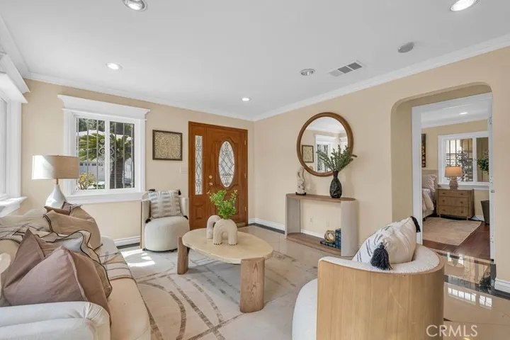 425 W Graves Ave, Monterey Park, California 91754