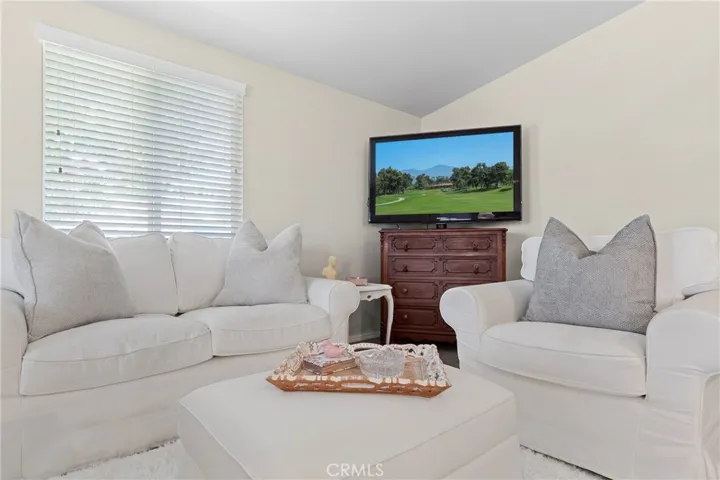 1424 Glengrove, Corona, California 92882