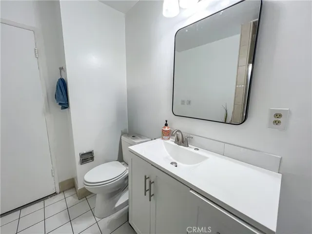20124 Citronia, Chatsworth, California 91311