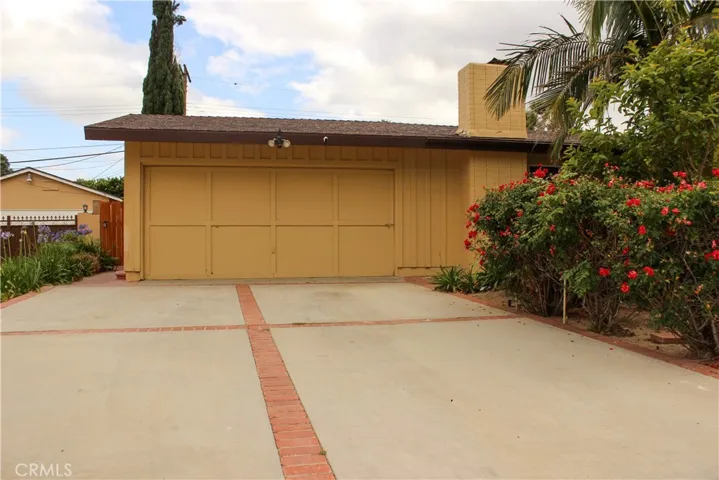 20124 Citronia, Chatsworth, California 91311