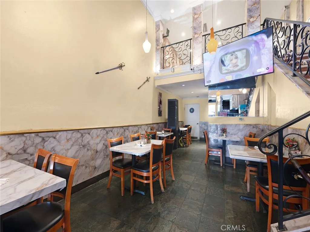 138 N San Fernando Boulevard, Burbank, California 91502 — photo 5