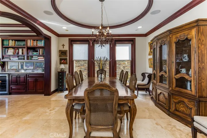 Formal Dining