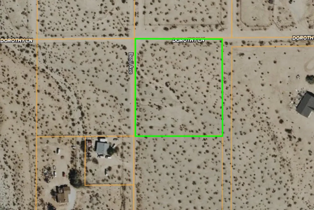 4225 Benji Avenue, Joshua Tree, California 92252 — photo 4