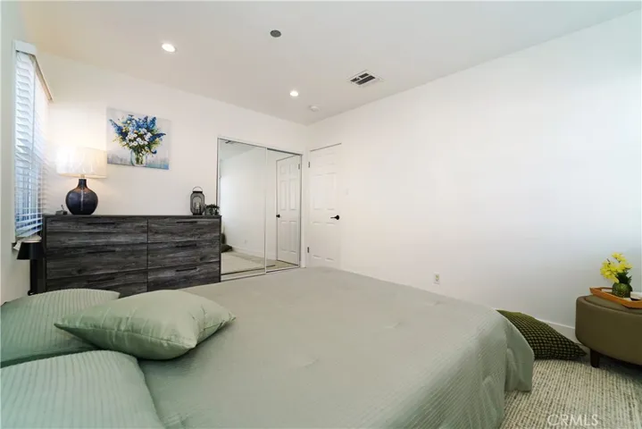 18635 Lanark, Reseda, California 91335