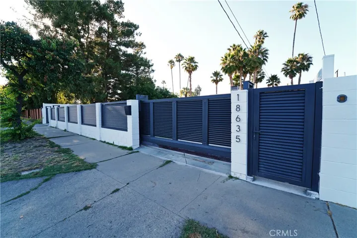 18635 Lanark, Reseda, California 91335