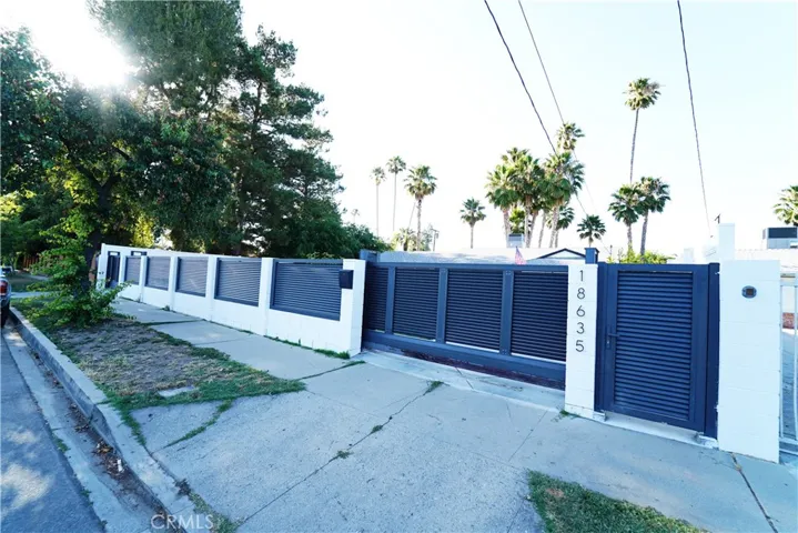 18635 Lanark, Reseda, California 91335