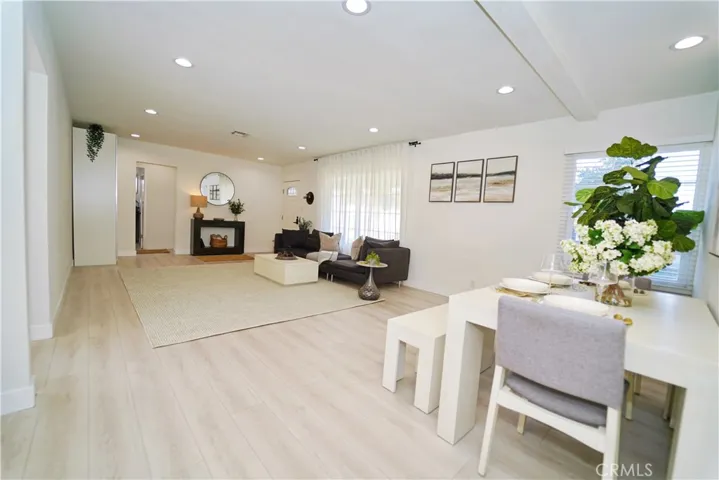 18635 Lanark, Reseda, California 91335