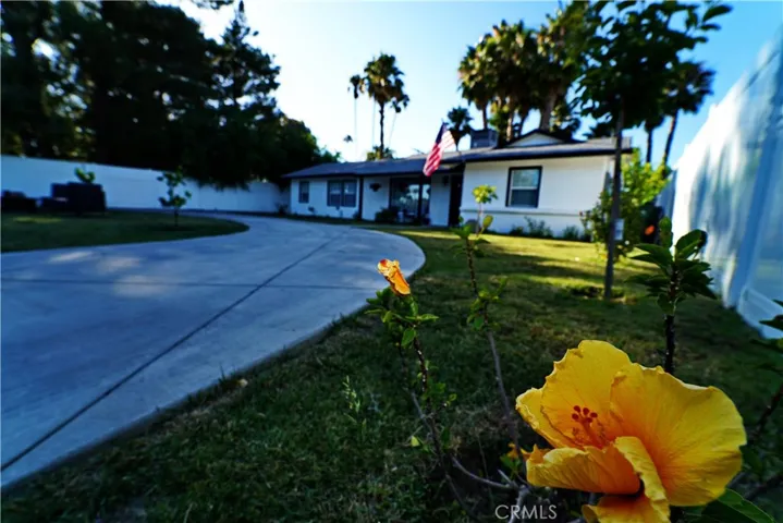 18635 Lanark, Reseda, California 91335