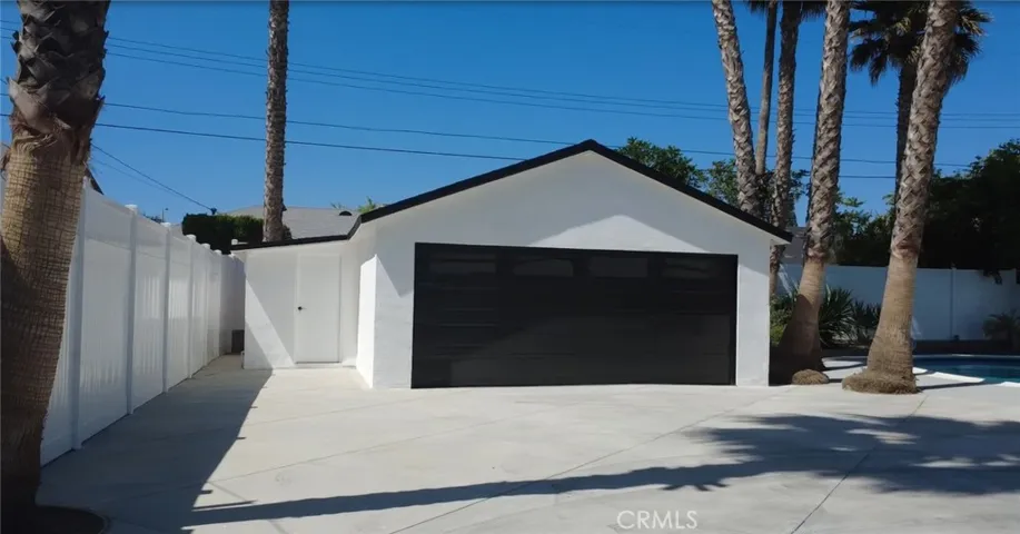 18635 Lanark, Reseda, California 91335