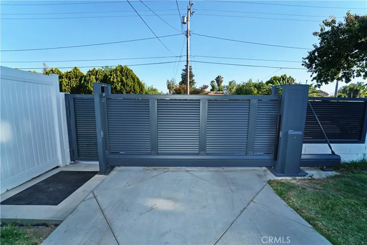 18635 Lanark, Reseda, California 91335