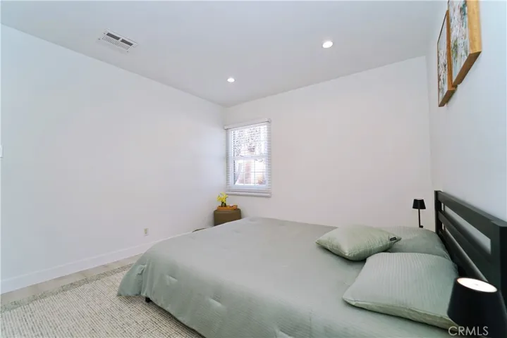 18635 Lanark, Reseda, California 91335