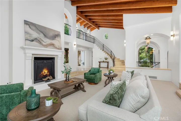 45+ foot tall ceilings