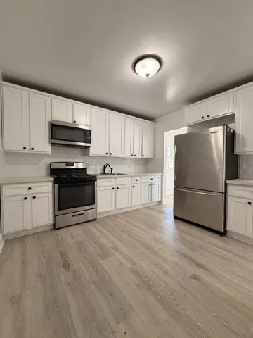 1505 Victoria Drive, Modesto, California 95351