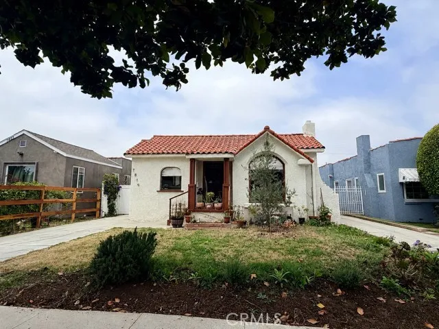 7819 S Harvard, Los Angeles, California 90047