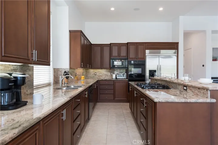 45 Vista Encantada, Rancho Mirage, California 92270