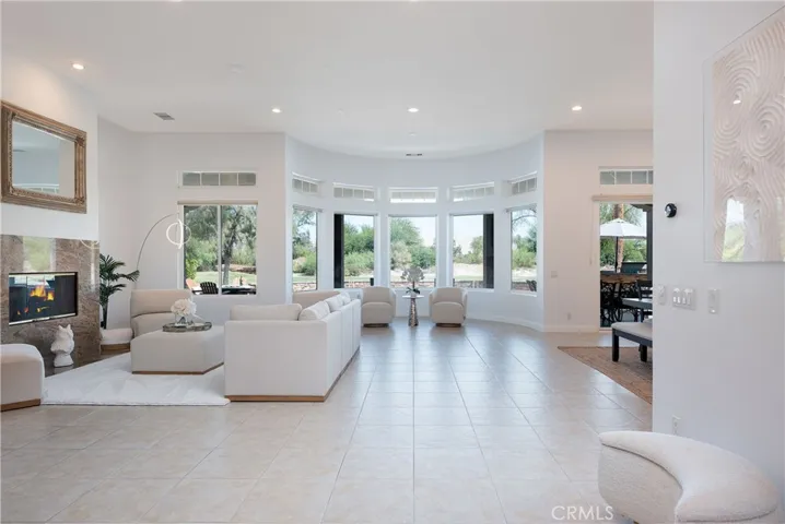 45 Vista Encantada, Rancho Mirage, California 92270