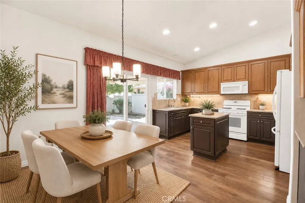 Virtually Staged - Nice Kitchen with large Dining space and Recessed Lighting