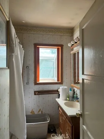 Full Bath