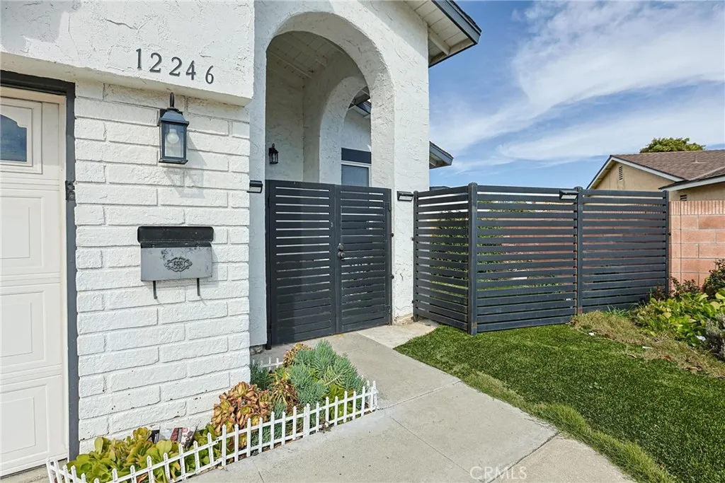 12246 Nadine Circle, Garden Grove, California 92840 — photo 4