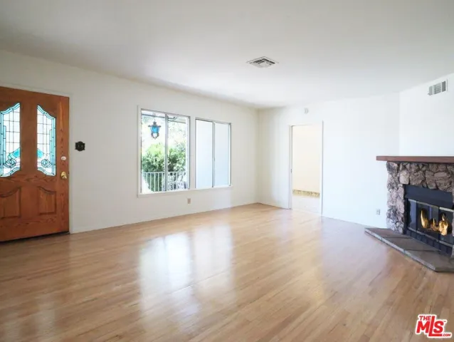 3179 Marwick Avenue, Long Beach, California 90808