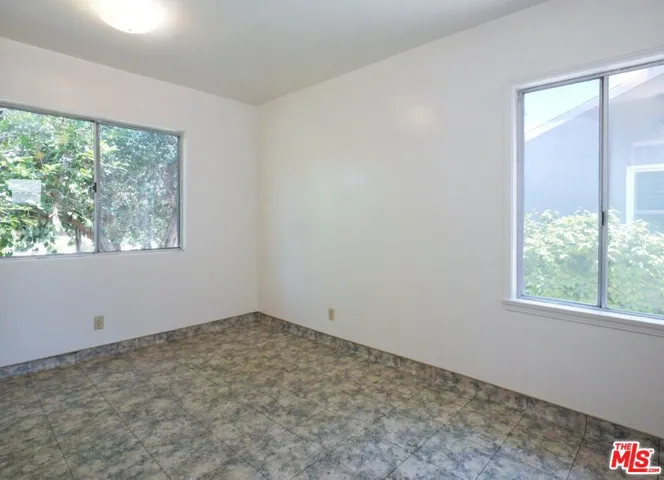 3179 Marwick Avenue, Long Beach, California 90808