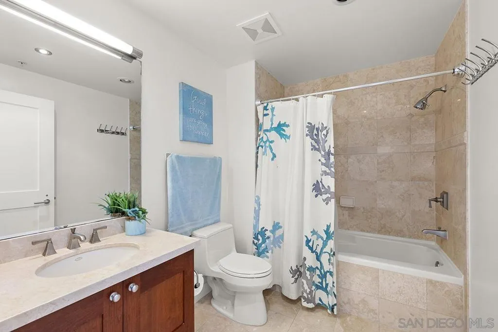 Primary Bath/Spa