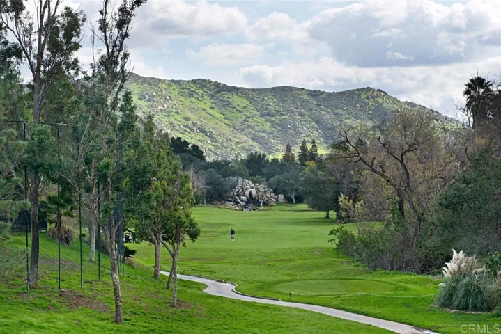 3071 Sprucewood Ln, Escondido, California 92027