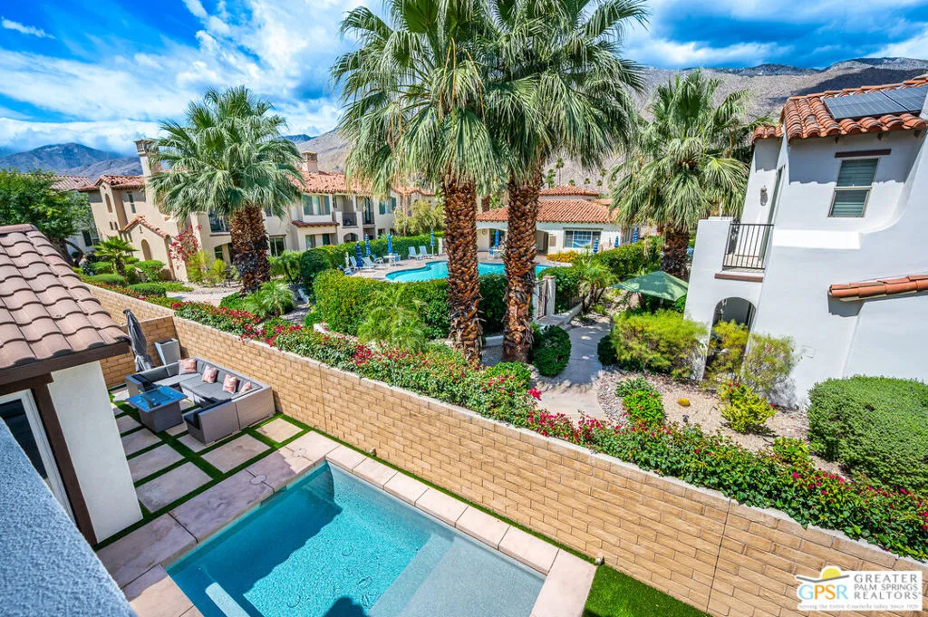 private pool
