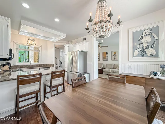 cKitchen and Dining2