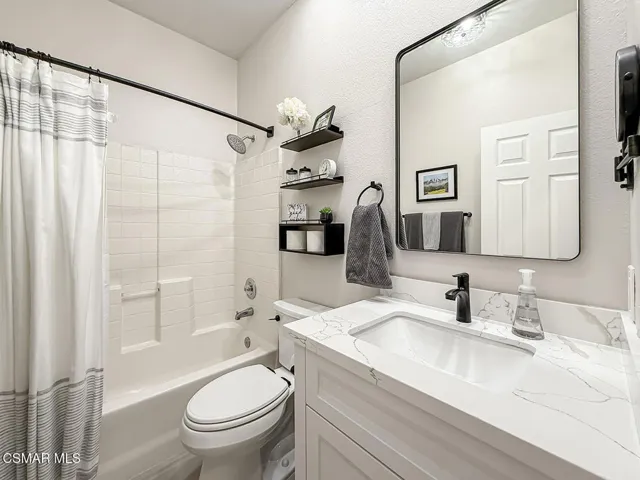 gHall Bath2