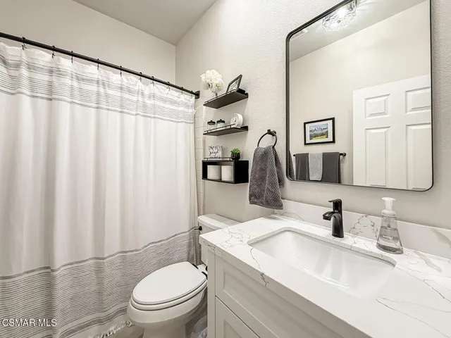 gHall Bath1