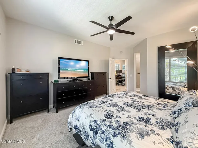 hPrimary Bedroom Suite3
