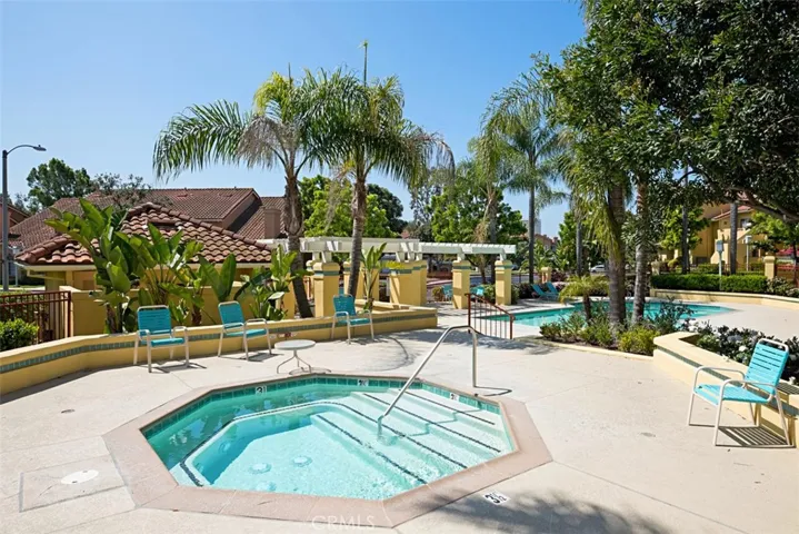1 Damara, Irvine, California 92614