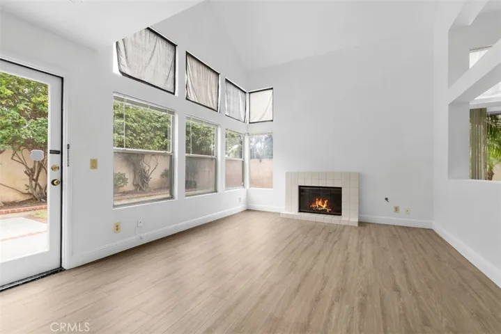 1 Damara, Irvine, California 92614
