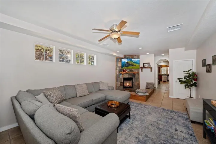 06-Living Room