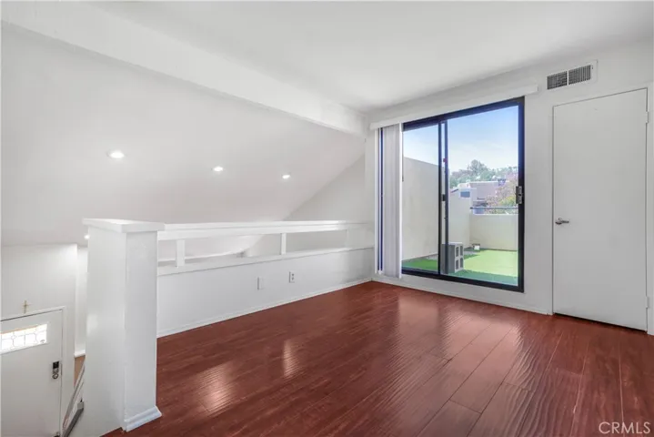 3rd bedroom / LOFT