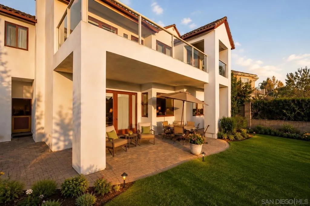 Virtual Renovation Concept https://zimg.paragon.ice.com/ParagonImages/Property/PA/SDMLS/260013770/45/533/400/743f0f2e87863214a95d346f5c95d9ba/3/0d2c240efd3a7677096f56f6bf9afede/260013770-295ba46d-9ebb-45b7-b54b-63c20294df48.JPG
