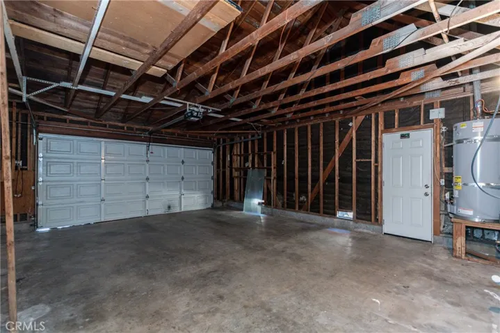 16752 Leafwood Circle, Huntington Beach, California 92647