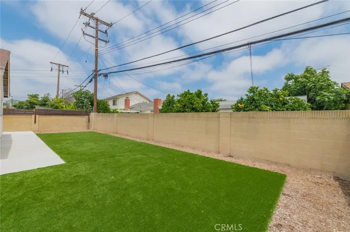 16752 Leafwood Circle, Huntington Beach, California 92647