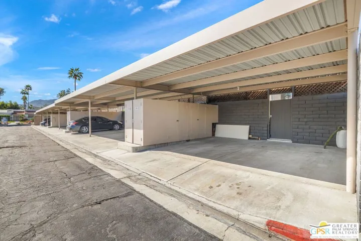 Carport